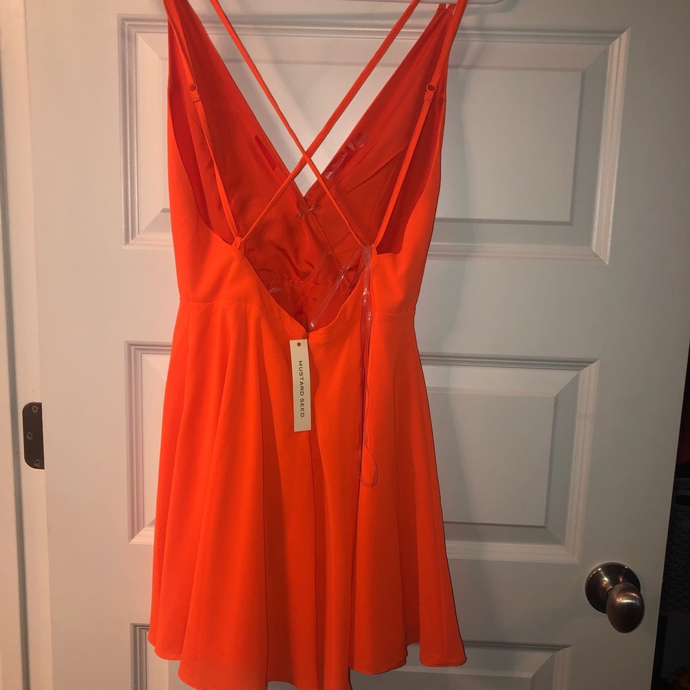 Dress - Picture 2 of 2